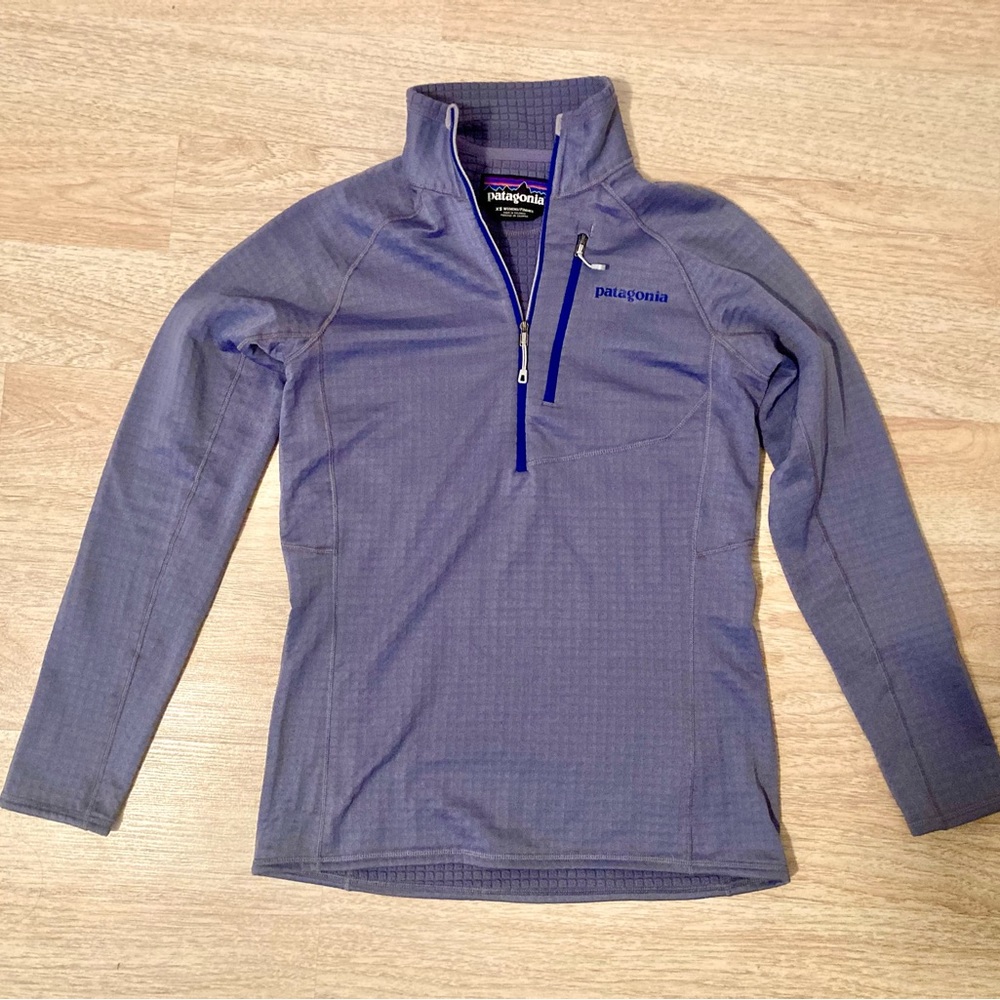 Patagonia R1 half zip pullover